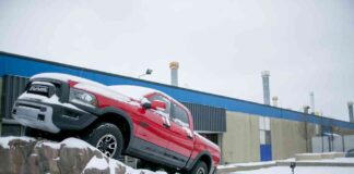 Stellantis Announces Layoffs and Discontinuation of Old Ram 1500 Model news-10082024-103456