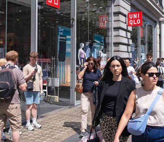 Why a Global Recession is Unlikely: Economic Outlook and Trends news-12082024-132622