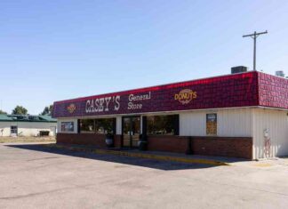 Casey’s General Stores: Investment Potential for Long-Term Growth news-13082024-013721