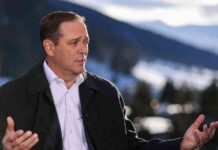 Cisco Reports Earnings and Revenue Beat, Cuts 7% of Workforce news-15082024-073641