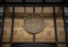 September Rate Cut: Insights from Fed Officials and Economists news-16082024-021633