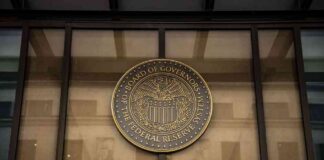 September Rate Cut: Insights from Fed Officials and Economists news-16082024-021633