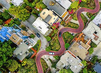 Surging House Prices: Reasons and Trends news-25082024-105404