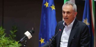 Apple to Replace CFO Luca Maestri on January 1 news-27082024-110644