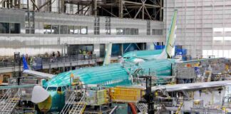 Boeing Stock Plummets Due to 737 MAX Production Delays news-10092024-205711