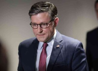 House Speaker Johnson Removes Trump Voting Restrictions in Government Funding Bill news-23092024-005900