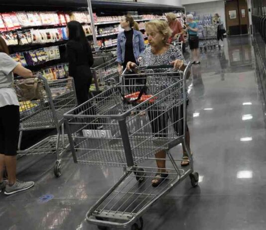 Consumer Confidence Index Drops Sharply in September news-24092024-194730