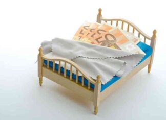 EUR/USD Three-Week Low: ECB Easing Expectations – Forex Market Update news-04102024-115427