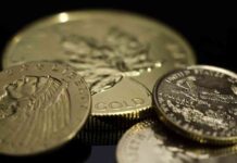 XAUUSD Price Action Analysis: Rebounding Effectively from Key Support Zone news-15102024-015744